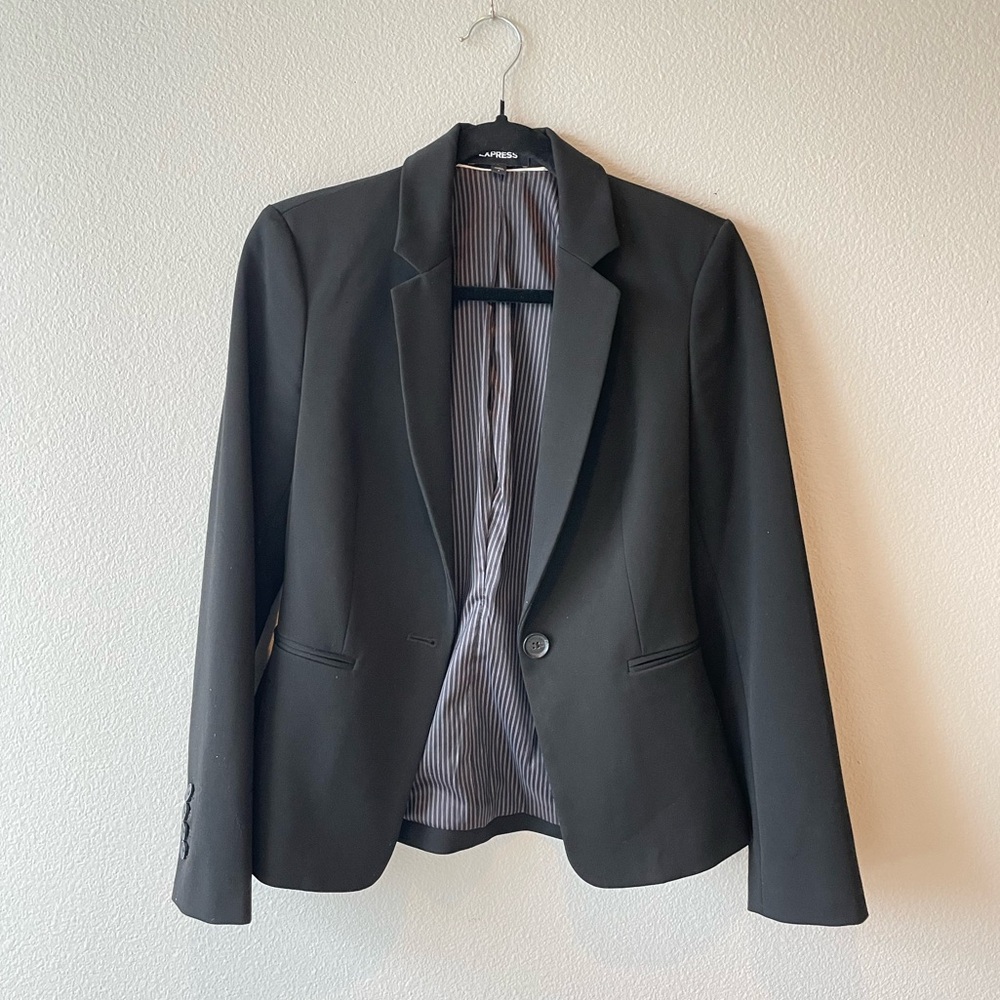 Black express fitted black editor blazer size 2